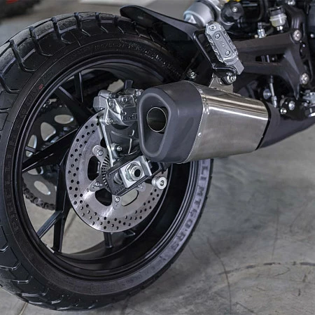 Мотоцикл Benelli Leoncino 800 (зеленый/черный)