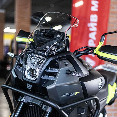 Мотоцикл QJ SVT 650X (черный/зеленый) 2026г (наличие)